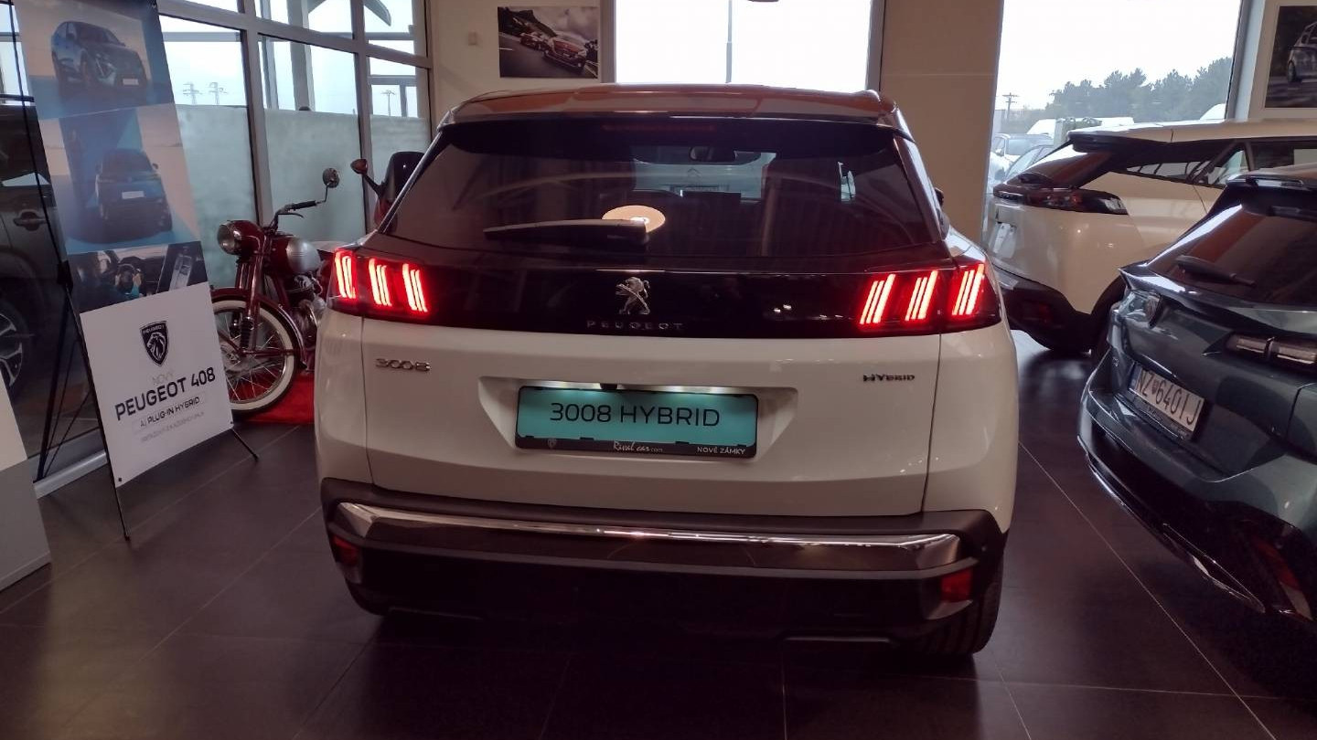 PEUGEOT 3008 ALLURE PACK 1.6 HYBRID 225k e-EAT8 (EURO 6.4)