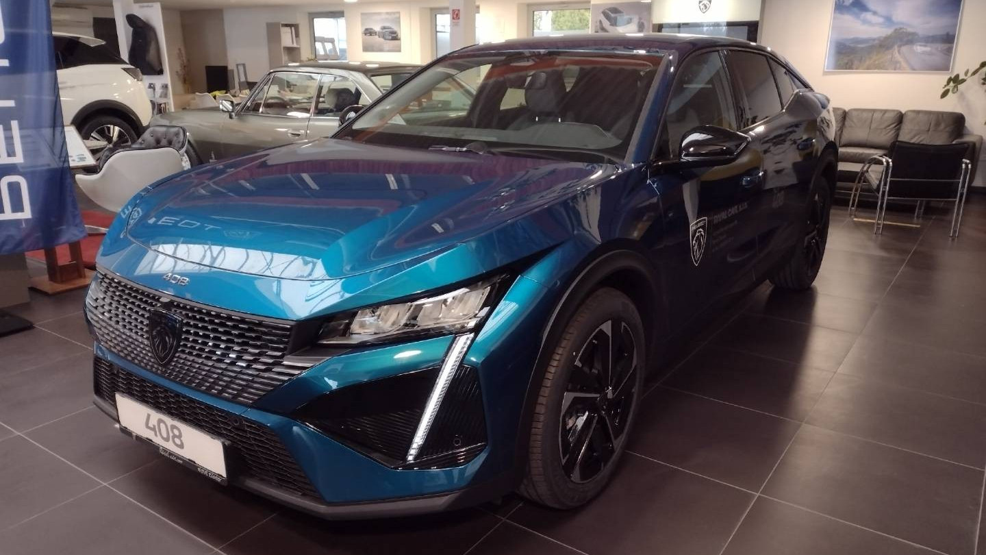 PEUGEOT 408 ALLURE PACK 1.2 PureTech 130k EAT8 EURO 6.4