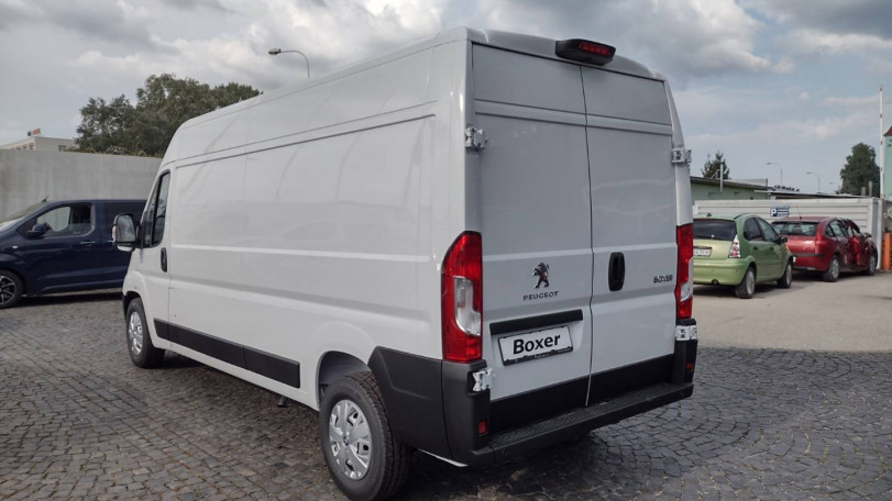 Peugeot Boxer Furgon 2.2 BlueHDi 165k 435 L3H2
