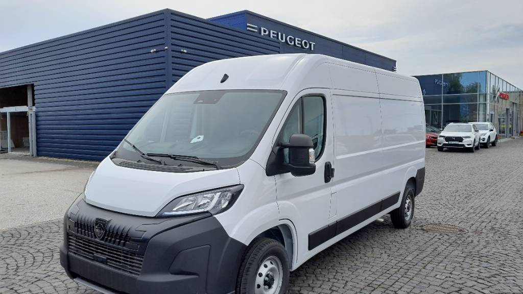 Peugeot Boxer Furgon 335 L3H2 2.2 BlueHDi 180 €6.4 MT6