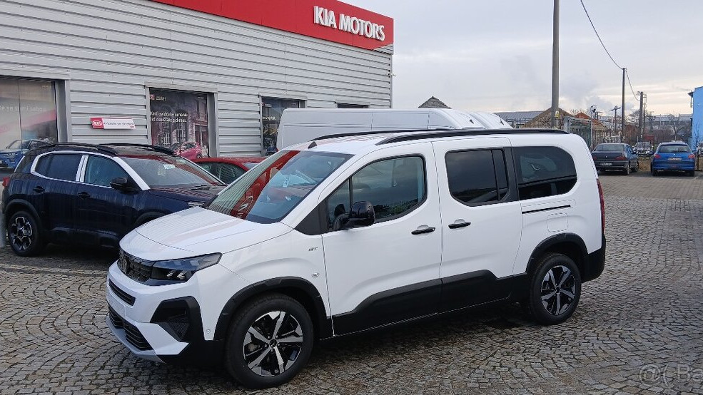 Peugeot RIFTER LONG GT 1,5 BlueHDi 130k EAT8 7 miest