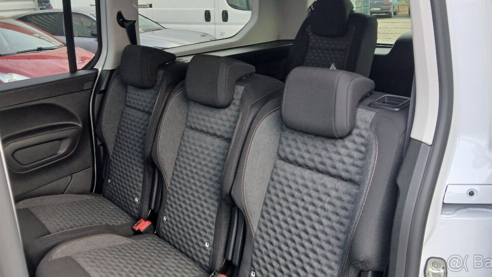 Peugeot RIFTER LONG GT 1,5 BlueHDi 130k EAT8 7 miest