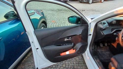 Peugeot 208  STYLE  PureTech 100k BVM6 (MYG5)