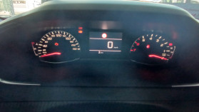 Peugeot PEUGEOT 2008 STYLE TURBO 100k BVM6